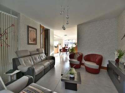 Acheter Maison  299900 euros