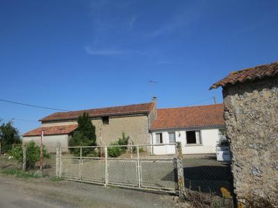 For sale Largeasse 6 rooms 110 m2 Deux sevres (79240) photo 0