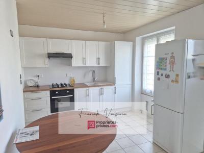 For sale Herbiers 5 rooms 79 m2 Vendee (85500) photo 0