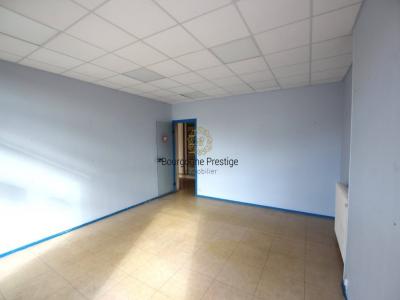 Acheter Local commercial 134 m2 Tournus