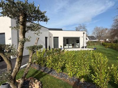 For sale Pluneret 4 rooms 90 m2 Morbihan (56400) photo 0