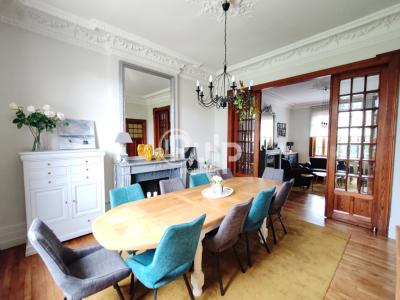 Acheter Prestige 390 m2 Saint-etienne-au-mont