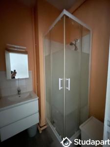 For rent Sotteville-les-rouen 1 room 15 m2 Seine maritime (76300) photo 1