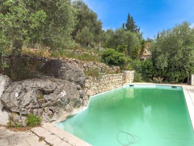 For sale Levens 6 rooms 127 m2 Alpes Maritimes (06670) photo 3