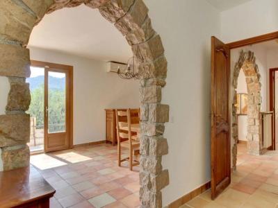 For sale Levens 6 rooms 127 m2 Alpes Maritimes (06670) photo 4