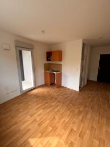 For rent Dijon 1 room 25 m2 Cote d'or (21000) photo 0