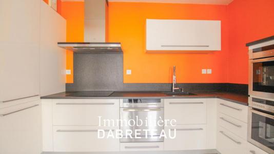 Louer Appartement 65 m2 Lyon-3eme-arrondissement