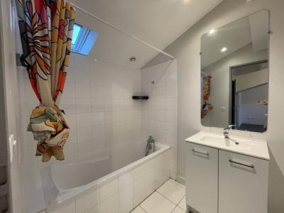 Louer Appartement Lyon-7eme-arrondissement 790 euros