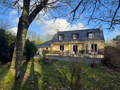 For sale Pluvigner 5 rooms 163 m2 Morbihan (56330) photo 0