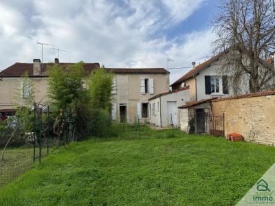 For sale Saint-yrieix-sur-charente 4 rooms 79 m2 Charente (16710) photo 0