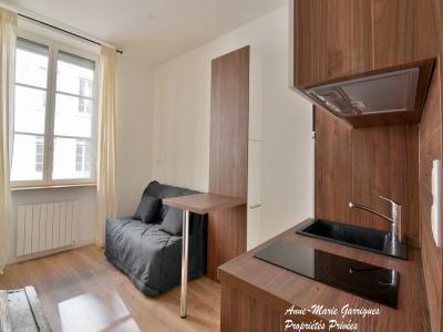 For rent Lyon-2eme-arrondissement 1 room 15 m2 Rhone (69002) photo 0