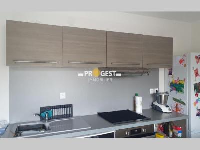 For rent Greasque 3 rooms 57 m2 Bouches du Rhone (13850) photo 4