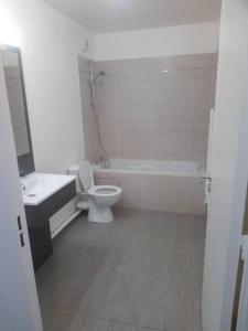 Louer Appartement Montreuil 1725 euros