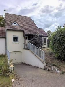 For rent Ouanne 4 rooms 82 m2 Yonne (89560) photo 0