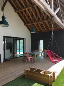 For sale Vertou 5 rooms 159 m2 Loire atlantique (44120) photo 2