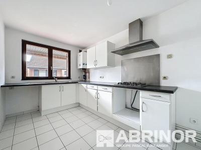 For sale Linselles 5 rooms 95 m2 Nord (59126) photo 2