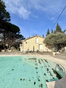 For sale 5 rooms 120 m2 Vaucluse (84200) photo 0