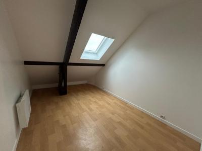 Louer Appartement 28 m2 Bretigny-sur-orge