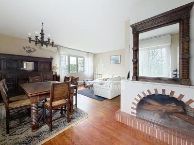 For sale Bordeaux 8 rooms 165 m2 Gironde (33200) photo 0