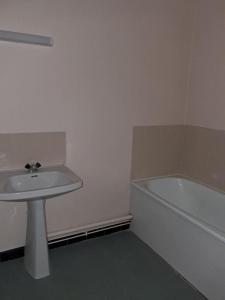 For rent Chinon 4 rooms 80 m2 Indre et loire (37500) photo 3