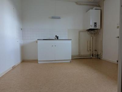 Annonce Vente 3 pi�ces Maison Montmarault 03