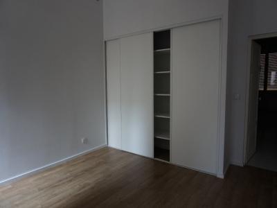 Louer Appartement Lyon-6eme-arrondissement 1121 euros