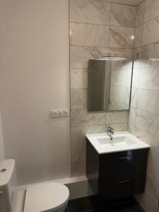 For rent Angers 1 room 32 m2 Maine et loire (49100) photo 0