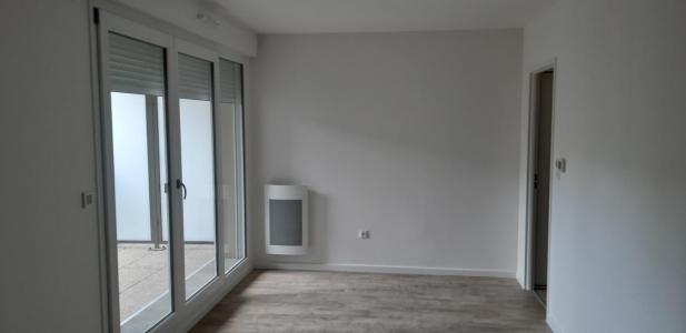 For rent Reims 1 room 30 m2 Marne (51100) photo 0