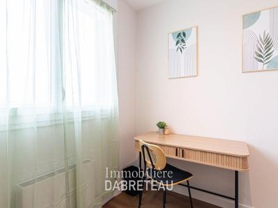Louer Appartement 106 m2 Villeurbanne