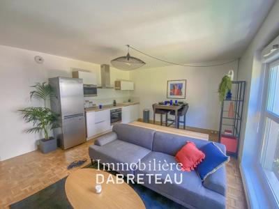 Louer Appartement 68 m2 Lyon-7eme-arrondissement