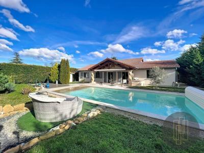 For sale Alix 6 rooms 140 m2 Rhone (69380) photo 0