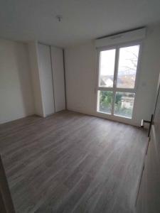 Louer Appartement 50 m2 Saint-clement