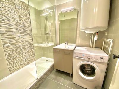 Louer Appartement Lyon-7eme-arrondissement 681 euros