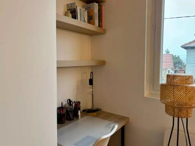 For rent Chatillon 1 room 25 m2 Hauts de Seine (92320) photo 0