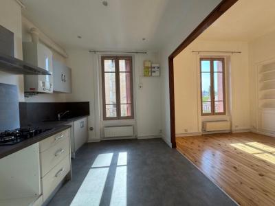 For rent Saint-etienne 3 rooms 64 m2 Loire (42100) photo 0