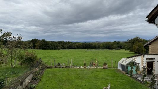 For sale 8 rooms 180 m2 Puy de dome (63290) photo 0