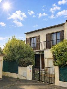 For sale 5 rooms 105 m2 Herault (34080) photo 0