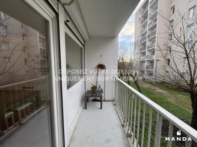 Louer Appartement 68 m2 Talence