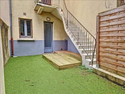 Louer Appartement Decazeville 360 euros