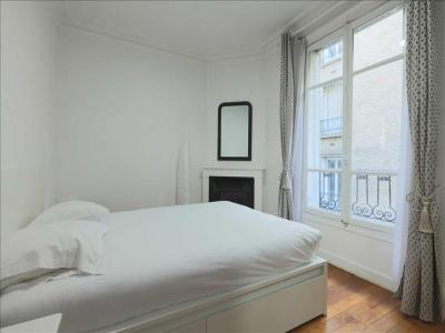 Louer Appartement Paris-12eme-arrondissement 1496 euros