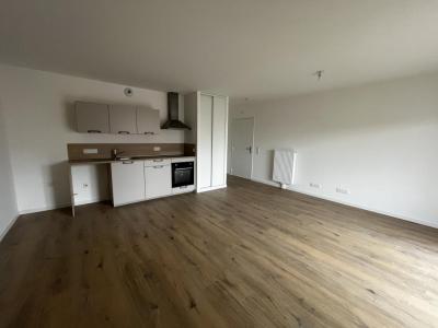 For rent Angers 3 rooms 63 m2 Maine et loire (49100) photo 0