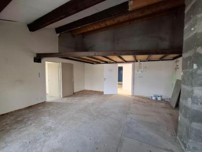 Acheter Appartement 93 m2 Saint-christol