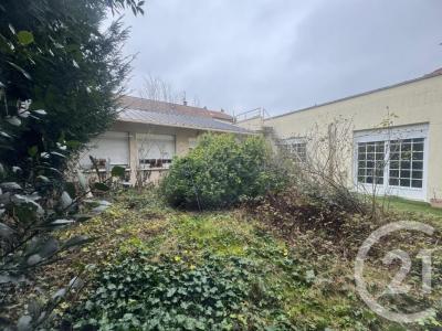 For sale Fontenay-sous-bois 919 m2 Val de Marne (94120) photo 0