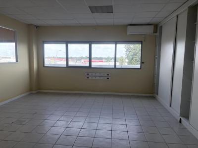 For sale Baie-mahault 4 rooms 111 m2 Guadeloupe (97122) photo 1