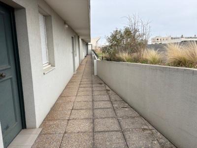 Louer Appartement Lyon-8eme-arrondissement 940 euros