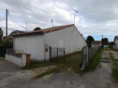 For sale Coutras 4 rooms 73 m2 Gironde (33230) photo 0