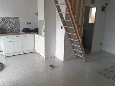 Louer Appartement 50 m2 Saint-girons-d'aiguevives
