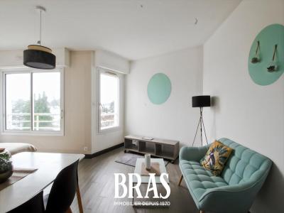 For sale Vannes 1 room 27 m2 Morbihan (56000) photo 1