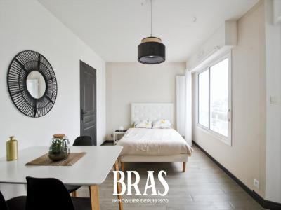 For sale Vannes 1 room 27 m2 Morbihan (56000) photo 2