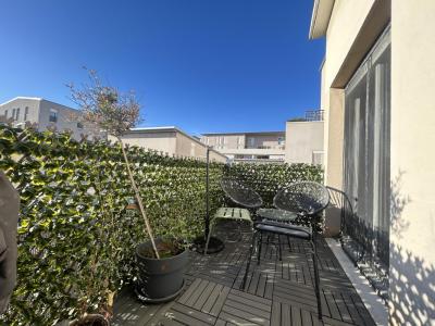 For sale Marseille-2eme-arrondissement 2 rooms 46 m2 Bouches du Rhone (13002) photo 0